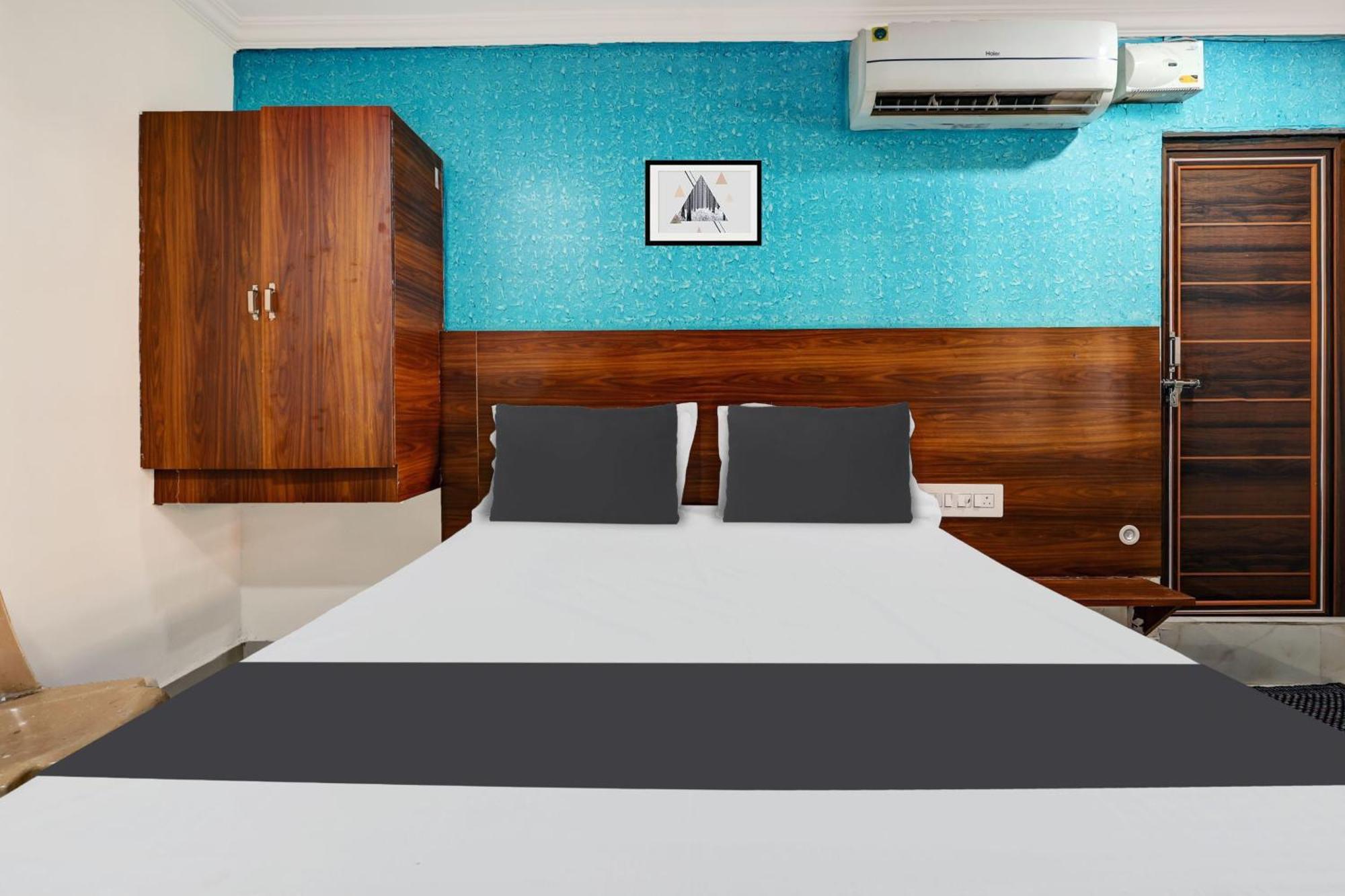 Hotel O Gangothri Lodge Visakhapatnam Eksteriør billede