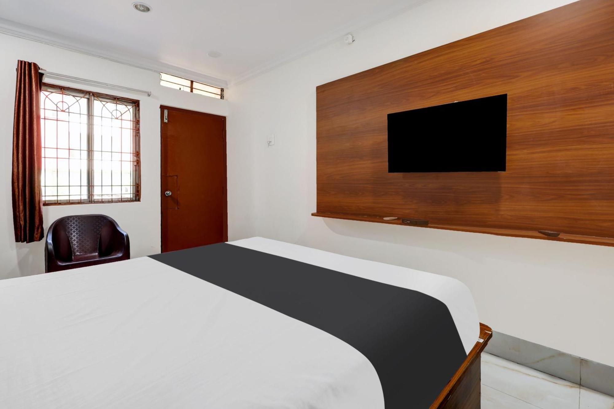 Hotel O Gangothri Lodge Visakhapatnam Eksteriør billede